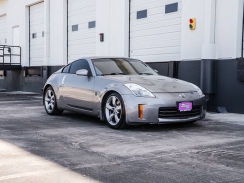 Used 2007 Nissan 350Z Enthusiast w/ Cargo Convenience Pkg RWD image 19