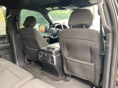 Used 2019 Ford F150 XLT w/ Equipment Group 302A Luxury AWD/4WD image 30