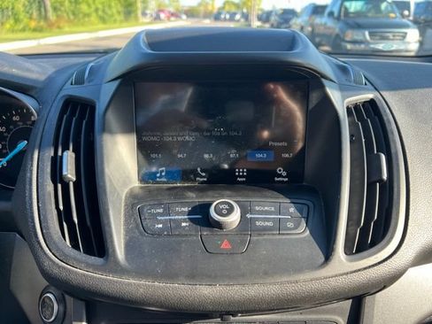 Used 2019 Ford Escape SEL AWD/4WD image 12
