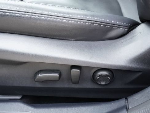 Used 2025 Subaru Outback Touring image 17