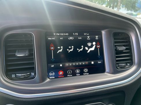 Used 2020 Dodge Charger R/T w/ Blacktop Package image 23