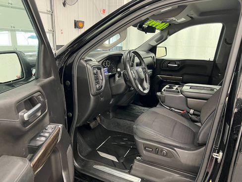 Used 2019 Chevrolet Silverado 1500 RST AWD/4WD image 7