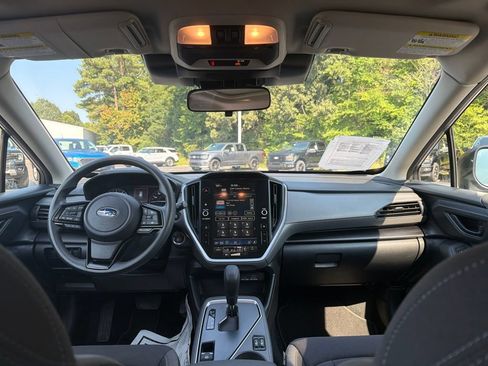 Used 2025 Subaru Crosstrek 2.5i Premium AWD/4WD image 15