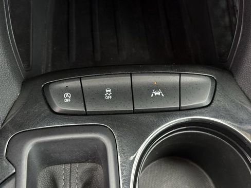 Certified 2023 Chevrolet TrailBlazer LS FWD image 22