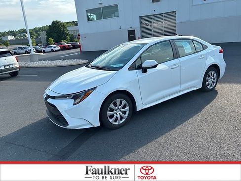 Certified 2024 Toyota Corolla LE FWD image 16
