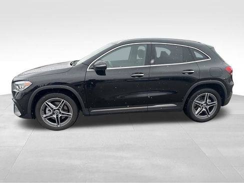 Used 2023 Mercedes-Benz GLA 250 4MATIC image 4