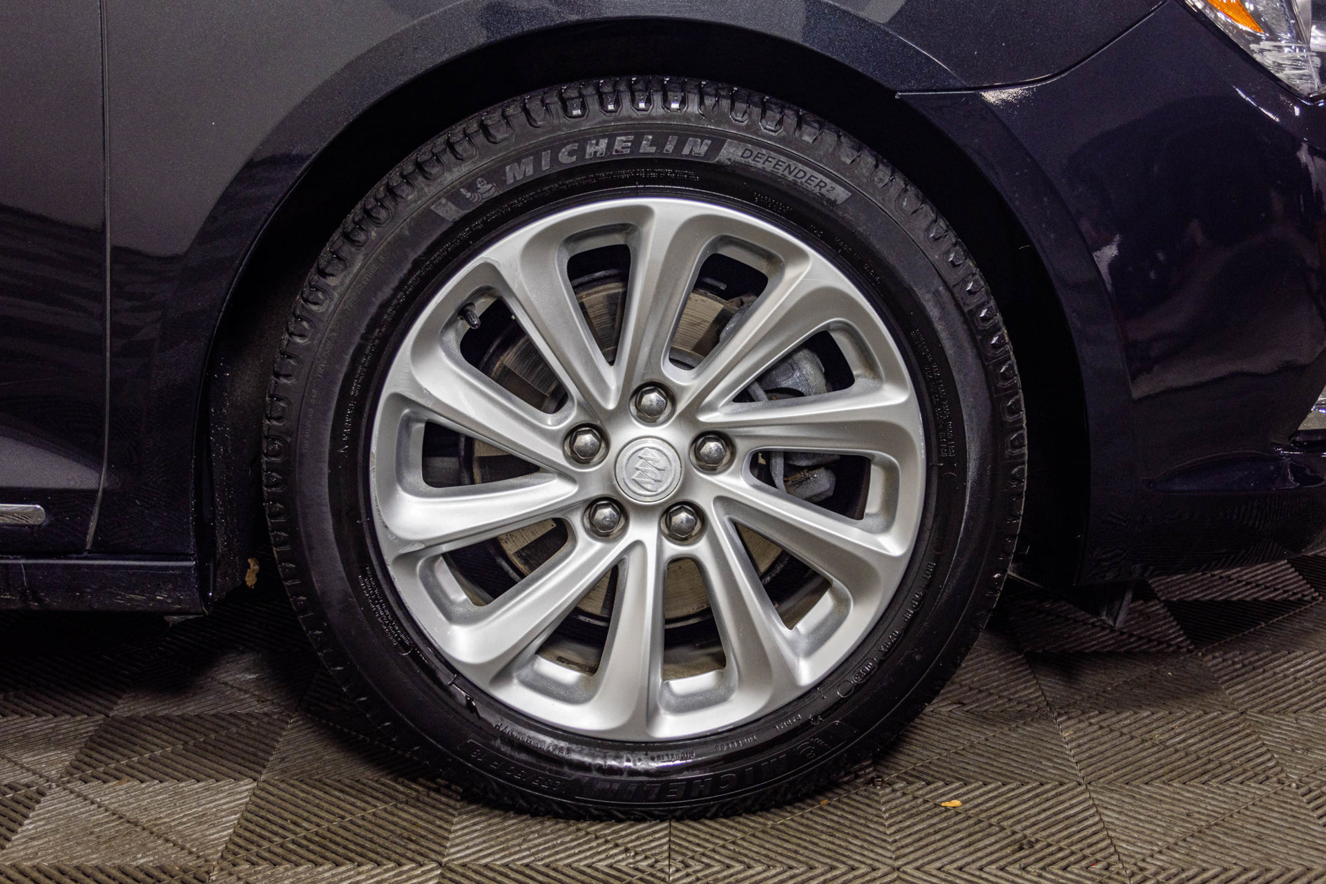 Used 2015 Buick LaCrosse Leather FWD image 52