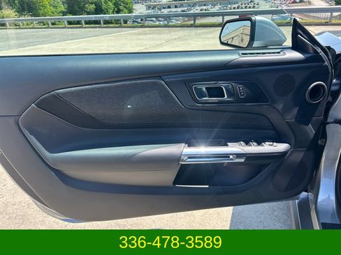 Used 2026 Ford Mustang Convertible RWD image 10