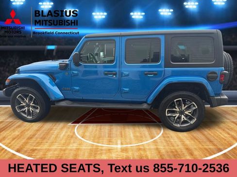 Used 2024 Jeep Wrangler Unlimited w/ Convenience Group image 6