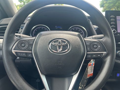 Used 2023 Toyota Camry LE FWD image 14