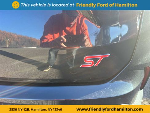 Used 2024 Ford Edge ST w/ Equipment Group 401A image 11