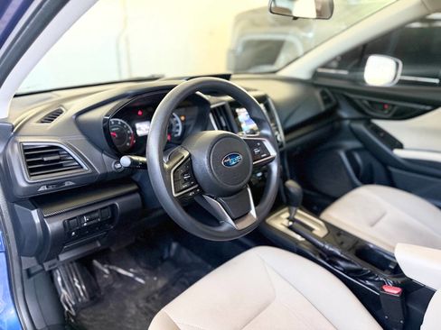 Used 2017 Subaru Impreza 2.0i image 11