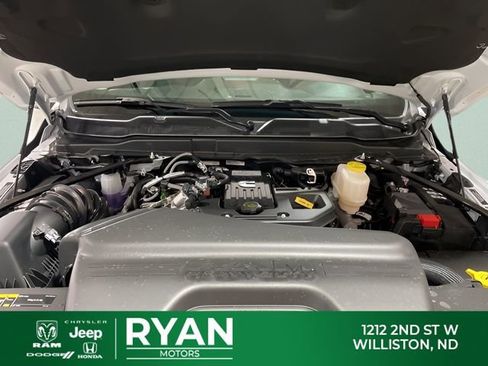 New 2026 RAM 5500 Tradesman w/ Chrome Appearance Group AWD/4WD image 13