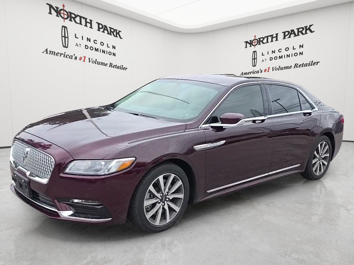 Used 2020 Lincoln Continental FWD image 1