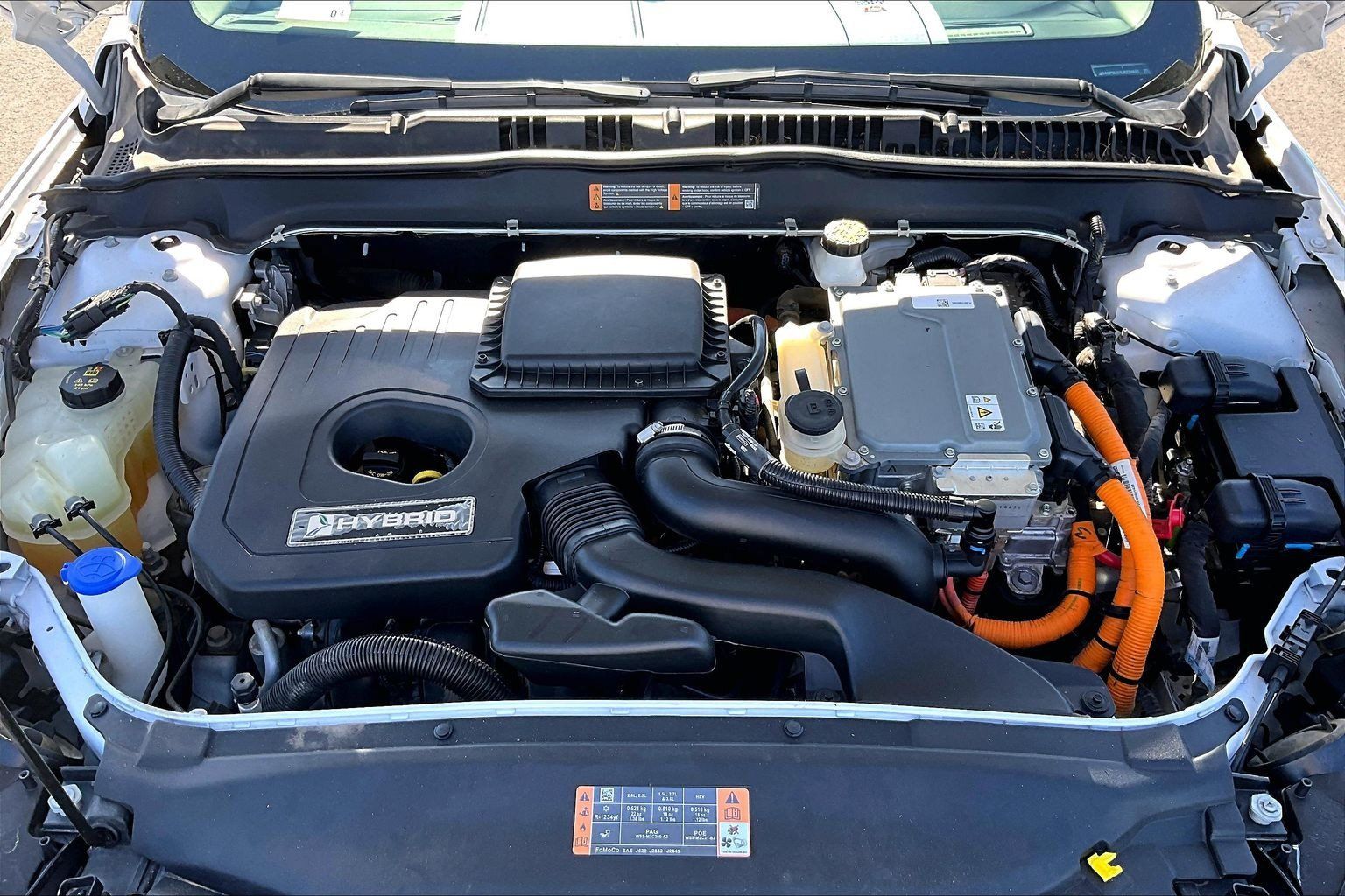 Used 2020 Ford Fusion SE FWD image 9