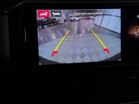 Used 2024 Jeep Wrangler Unlimited Rubicon 4xe w/ Technology Group image 17