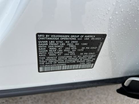 Used 2024 Volkswagen Atlas SE w/ Panoramic Sunroof Package FWD image 33
