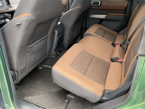Used 2022 Ford Bronco Outer Banks AWD/4WD image 17
