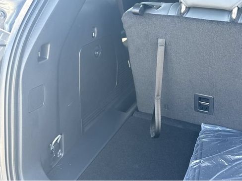 New 2026 Ford Explorer Active w/ Active Comfort Package RWD image 19