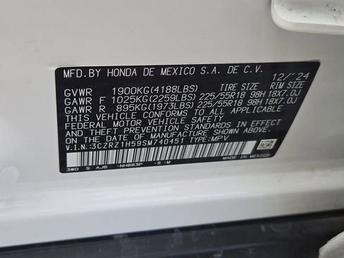 Used 2025 Honda HR-V Sport image 15