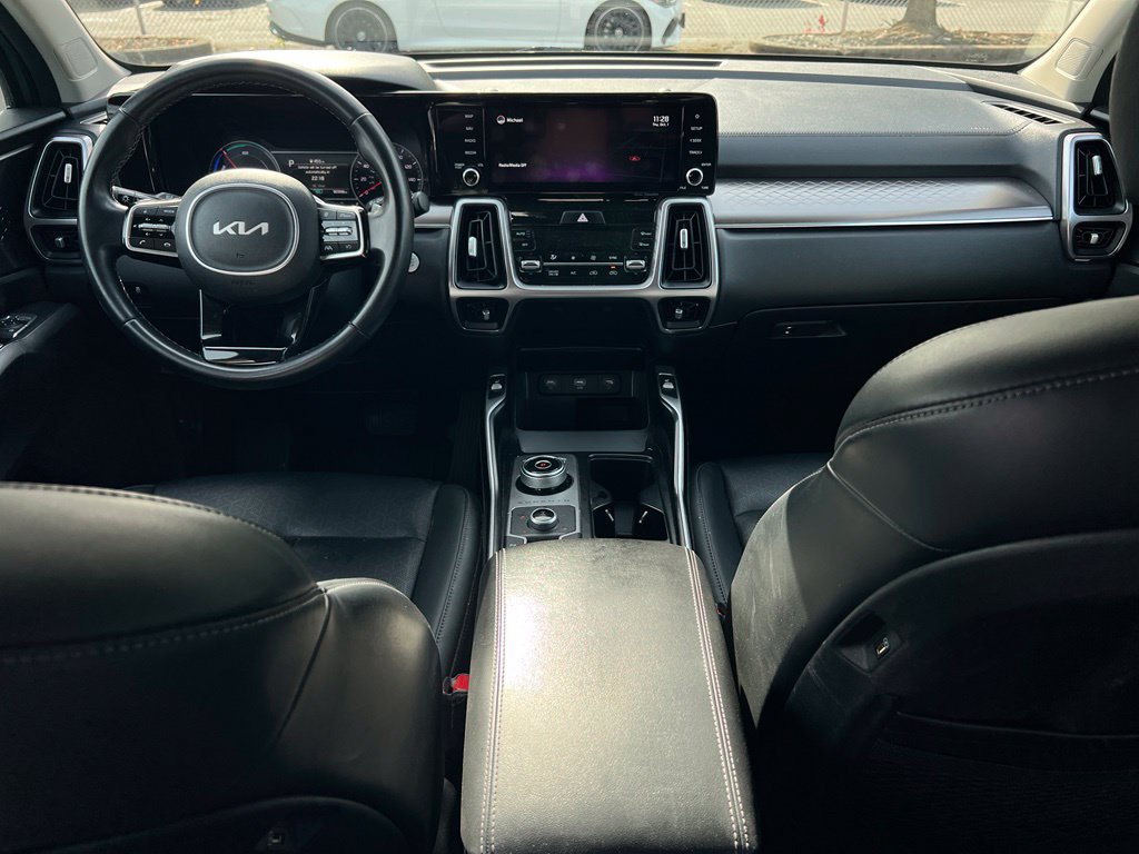 Used 2022 Kia Sorento S AWD/4WD image 12