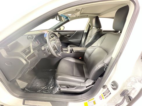 Used 2019 Lexus ES 350 image 21