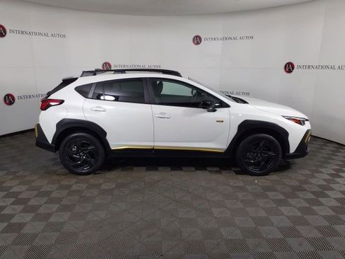 Used 2024 Subaru Crosstrek 2.5i Sport w/ Crosstrek Mirror Package AWD/4WD image 4