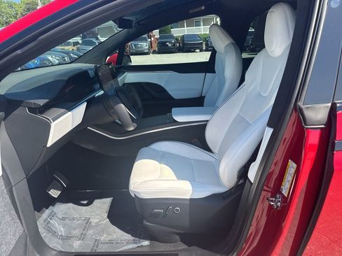 Used 2023 Tesla Model X Plaid AWD/4WD image 9