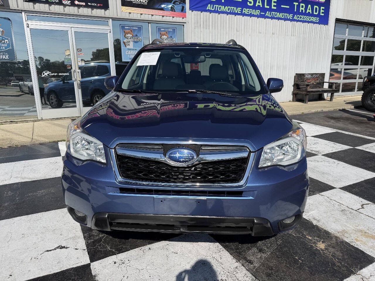 Used 2016 Subaru Forester 2.5i Touring w/ Eyesight & Navigation System AWD/4WD image 3