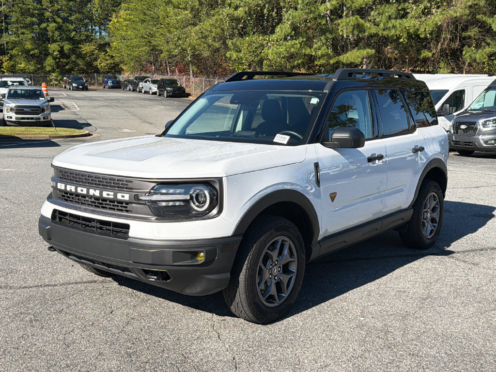 Used 2024 Ford Bronco Sport Badlands AWD/4WD image 3