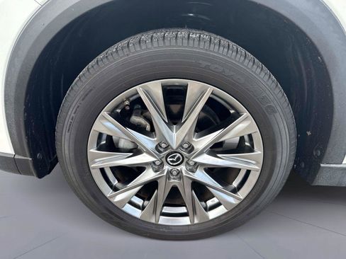 Certified 2020 MAZDA CX-5 Signature image 11