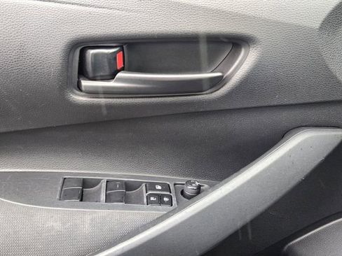 Used 2023 Toyota Corolla LE image 28