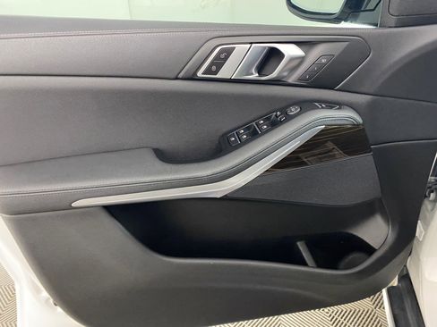 Used 2019 BMW X5 xDrive40i w/ Convenience Package image 12