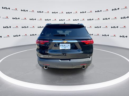 Used 2024 Chevrolet Traverse LT AWD/4WD image 7