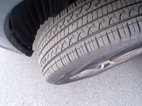 Certified 2025 Subaru Outback Premium AWD/4WD image 24