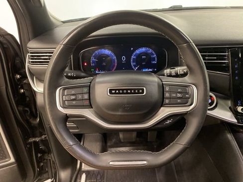 Used 2024 Jeep Wagoneer Series II AWD/4WD image 20