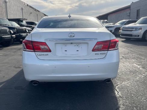 Used 2010 Lexus ES 350 FWD image 4