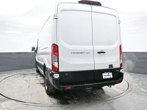 Used 2024 Ford Transit 250 148 Medium Roof image 5