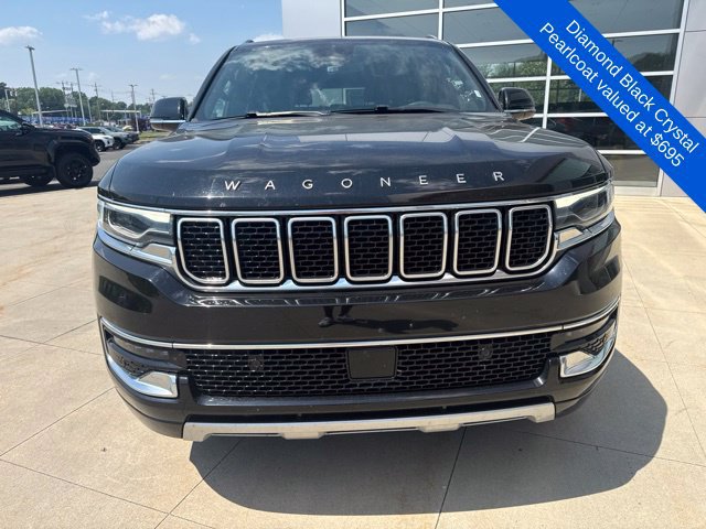 Used 2024 Jeep Wagoneer Series II AWD/4WD image 3