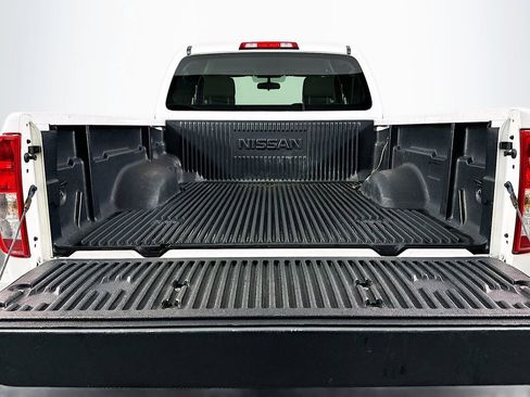 Used 2015 Nissan Frontier S w/ S Preferred Package RWD image 15