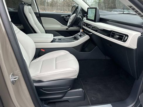New 2026 Lincoln Aviator 2WD image 10