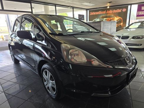 Used 2010 Honda Fit image 3