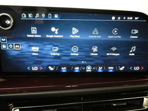 Used 2024 Chevrolet Traverse Z71 w/ LPO, Floor Liner Package AWD/4WD image 14