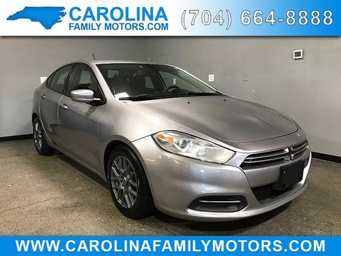 Used 2015 Dodge Dart SE w/ Convenience Group image 1