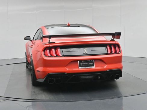 Used 2022 Ford Mustang Shelby GT500 w/ Carbon Fiber Track Pack image 30