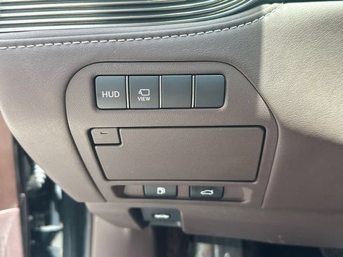 Used 2018 Lexus LS 500 RWD image 30