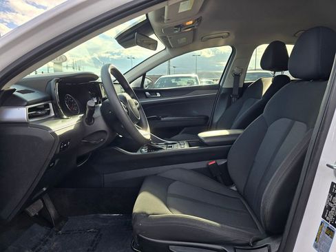 Used 2022 Kia K5 LXS FWD image 21