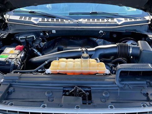 Used 2018 Ford F150 Lariat RWD image 9