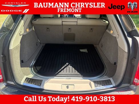 Used 2015 Cadillac SRX Luxury w/ Driver Awareness Package FWD image 23