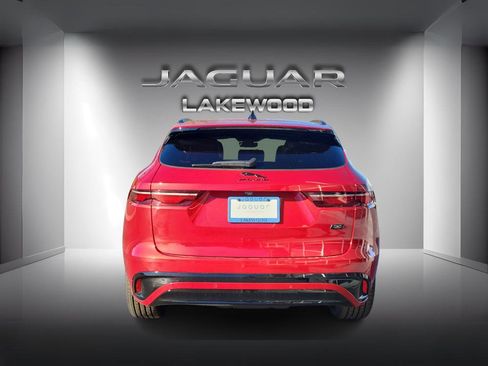 New 2026 Jaguar F-PACE R-Dynamic S image 4